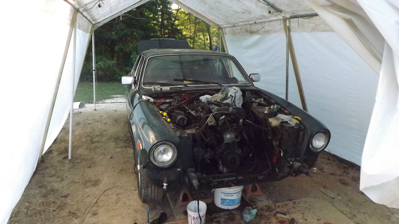 Illustration for article titled fml. The jag needs a new waterpump gasket